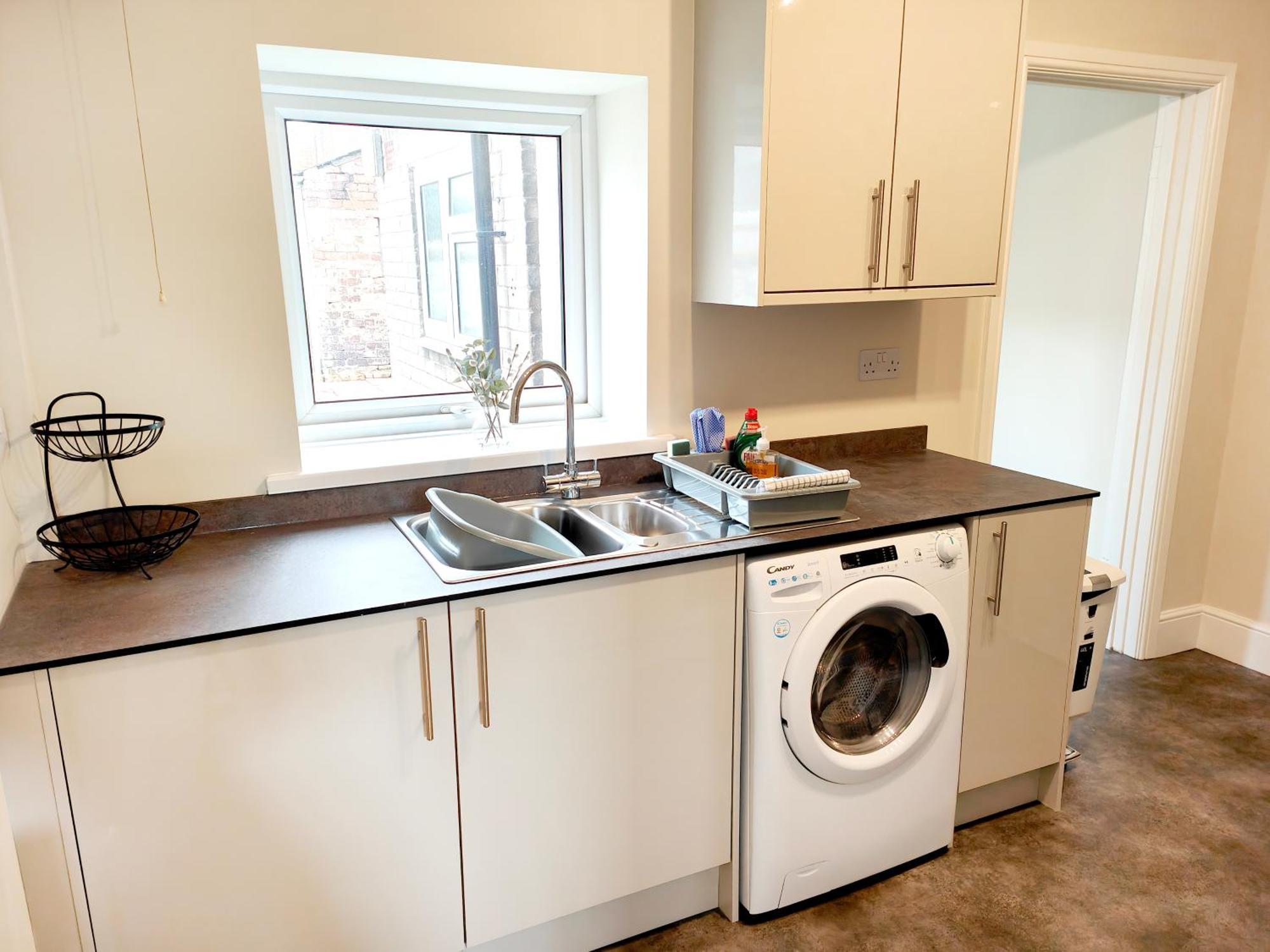 Douglas House, Near Hospital, Attractive And Comfy 2 Bedroom House With Enclosed Yard To Rear Carlisle  Exterior photo